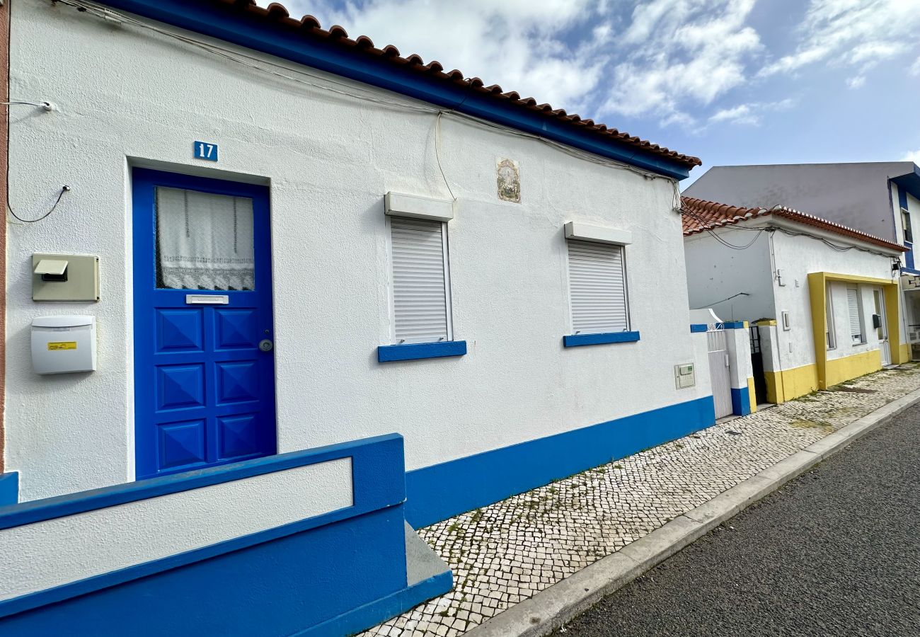 Casa em Peniche - Best Houses 72 - A casinha Azul do Visconde