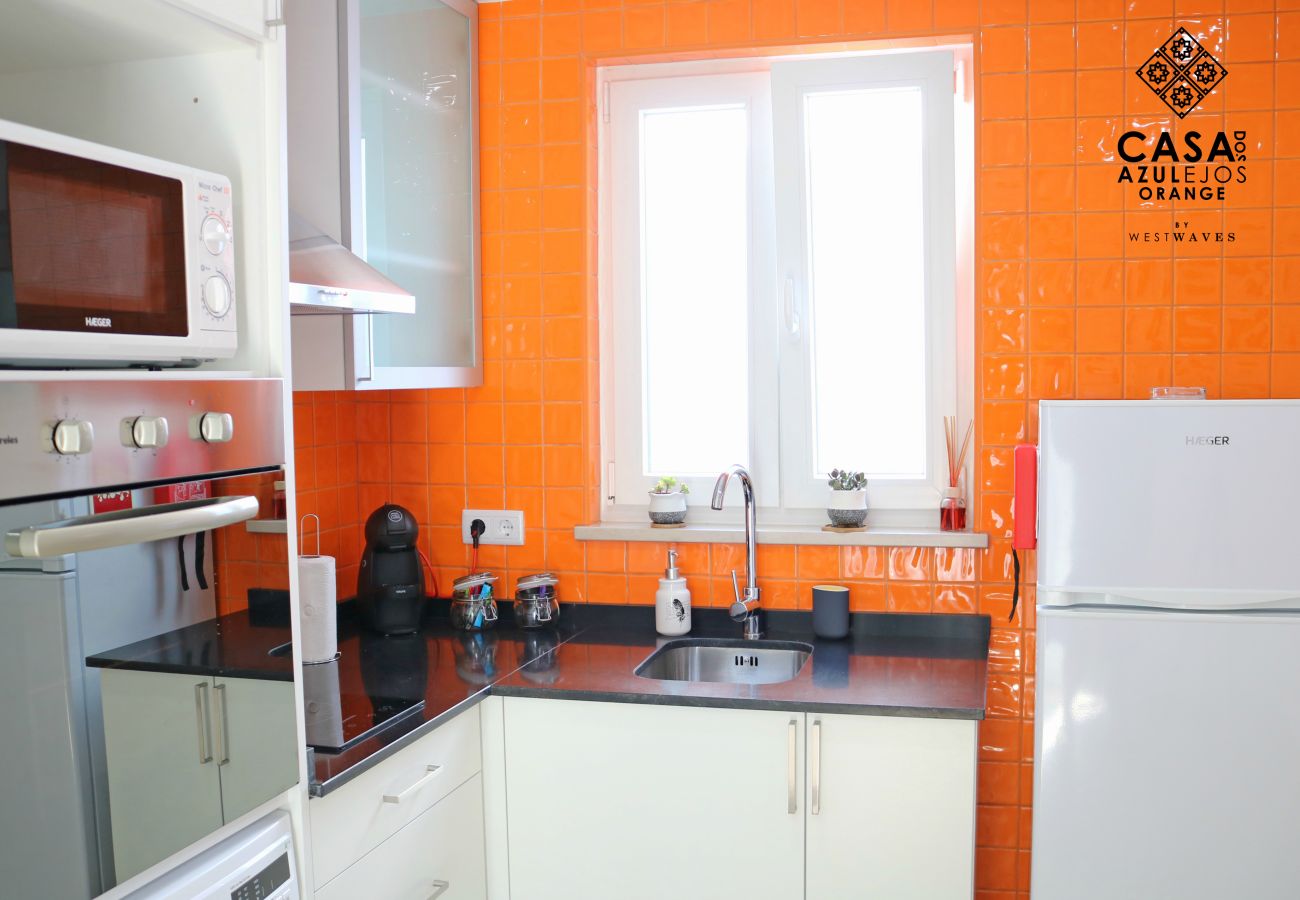 Apartamento em Peniche - Best Houses 121 - Casa do Azulejo Orange