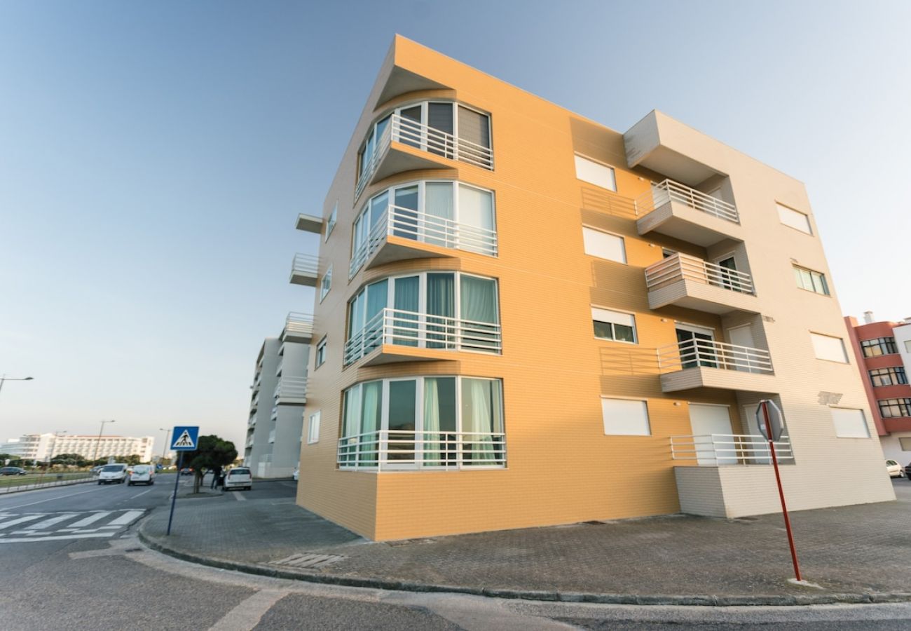 Apartment in Peniche - Best Houses 9 - Steps From The Beach!! 