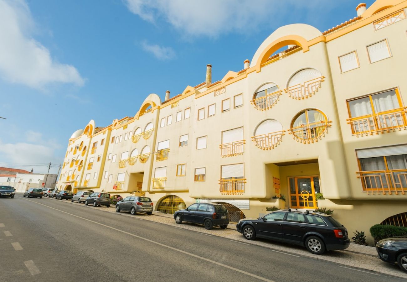 Apartment in Peniche - Best Houses 14 - Great Location Close to The Beach 