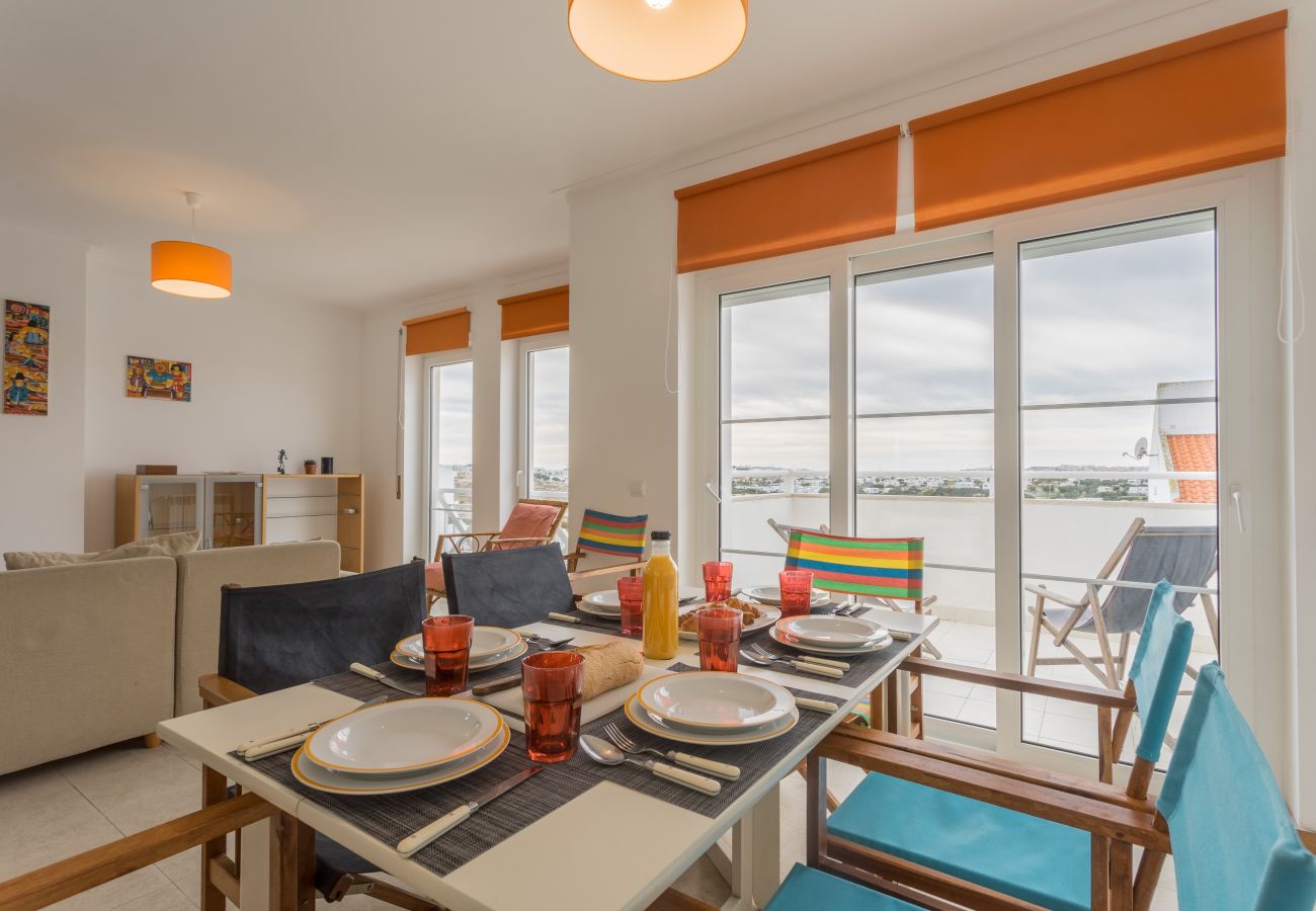 Apartment in Ferrel - Best Houses 27 - Duplex Baleal Beach Retreat